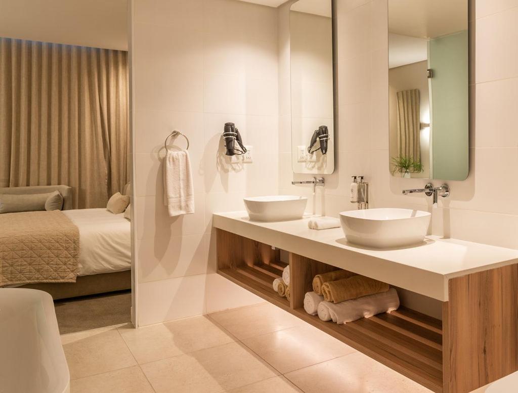 Bluewater Bay Sunrise Hotel Amsterdamhoek Eksteriør billede